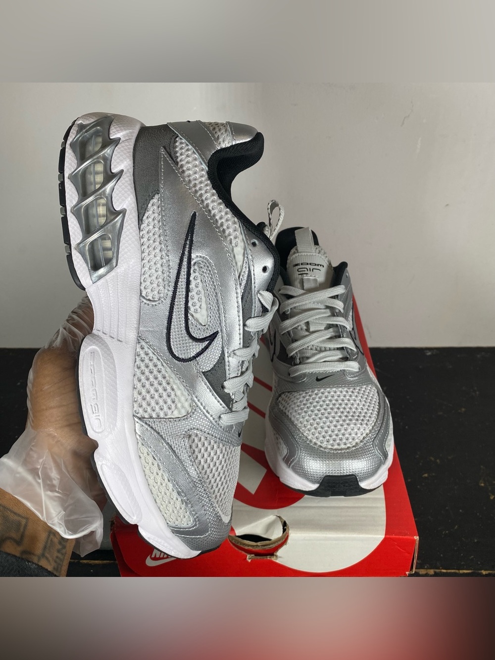 Size 7.5 Nike Zoom Air